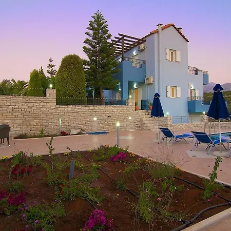Blue 2 - With Private Pool